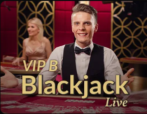 现年16岁，马塞洛儿子恩佐代表皇马U19仅用35分钟戴帽